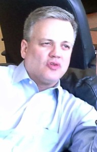 xavier-cnn-dinero-gallery-2