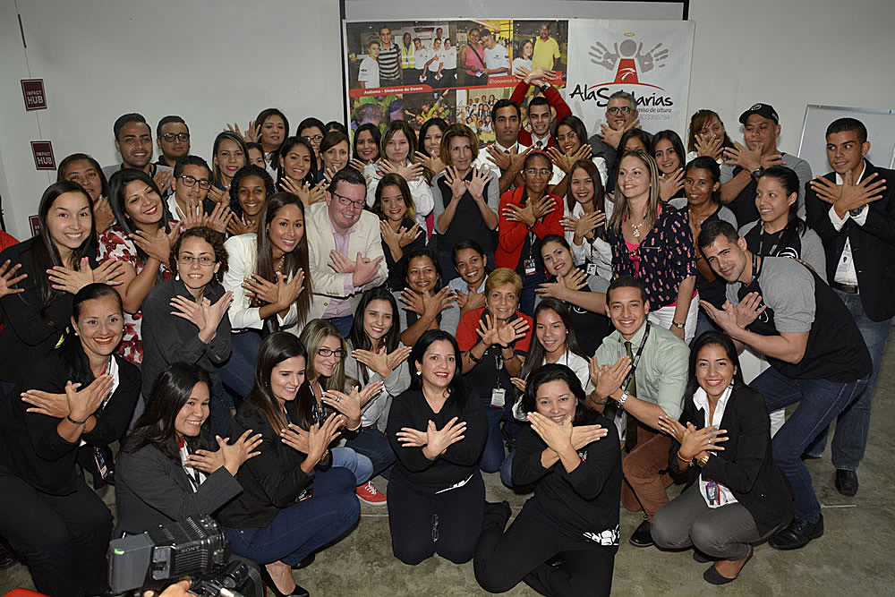 Aserca, Santa Bárbara y Alas Solidarias inician capacitación en lengua de señas