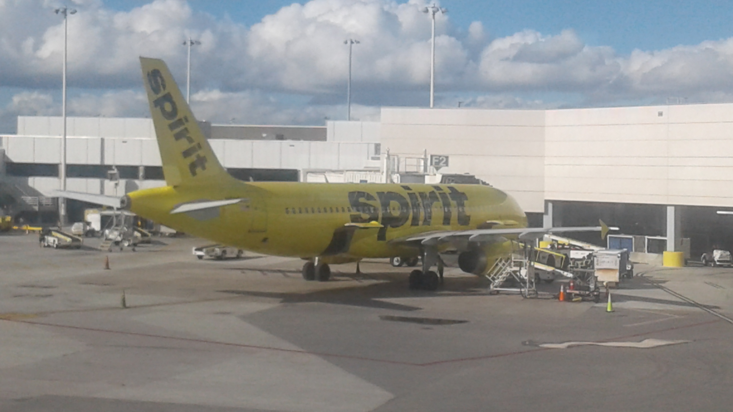 Spirit Airlines va a la quiebra y rechaza oferta millonaria de otra compañía estadounidense