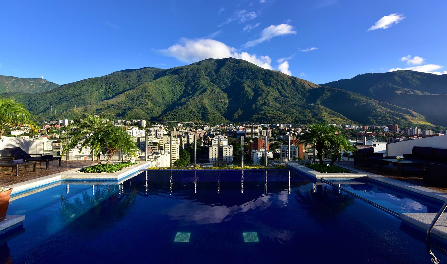 El hotel Pestana Caracas celebra su décimo aniversario y reafirma su compomiso con Venezuela