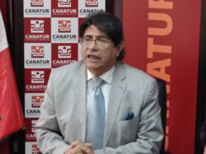 Carlos Canales Anchorena