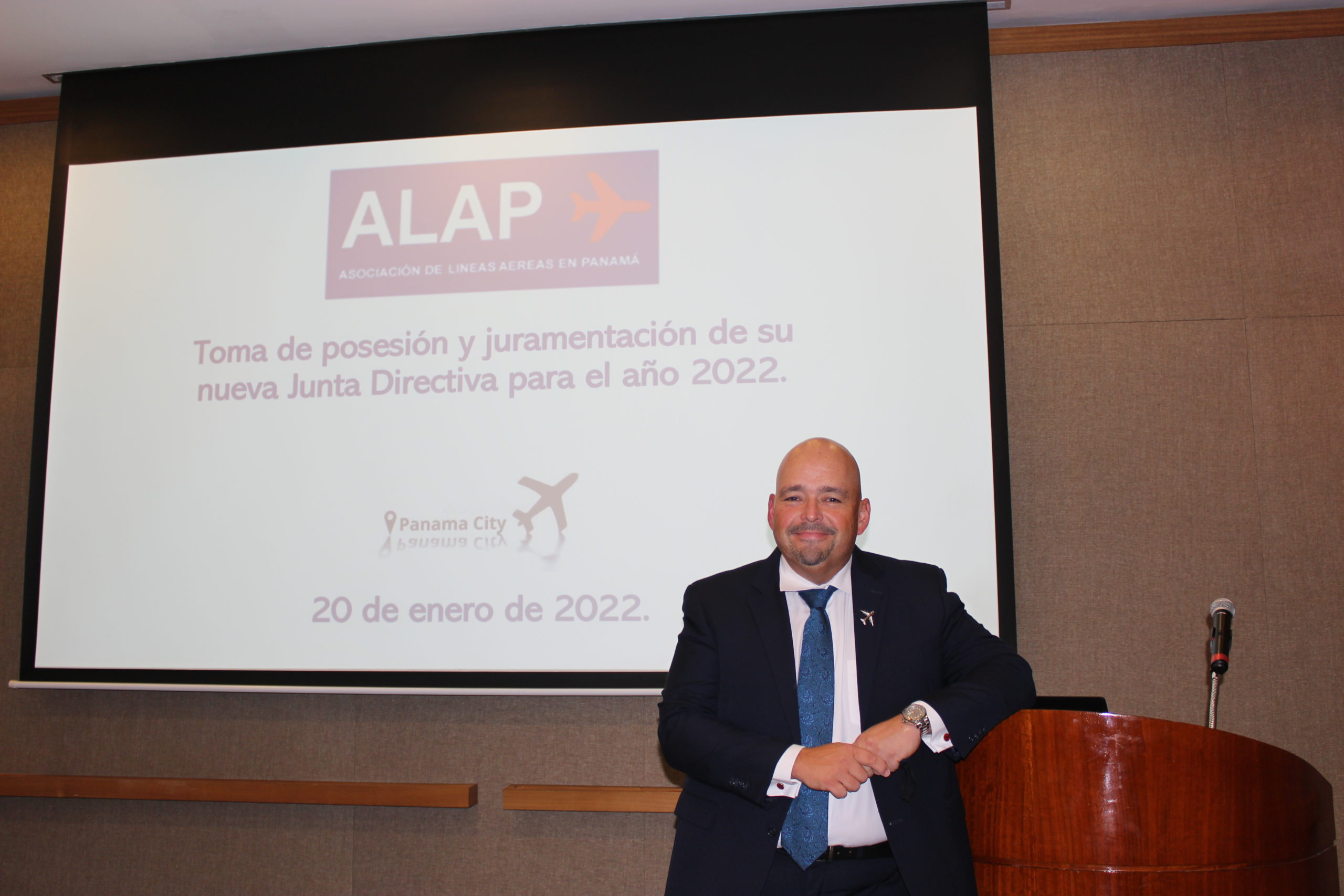 Un venezolano es electo como presidente de la Asociación de Líneas Aéreas de Panamá