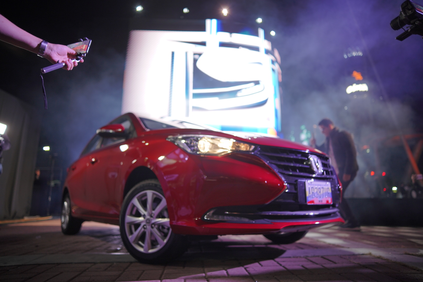 Bajo el slogan ¡déjate llevar!, ¡déjate sorprender! Changan presentó su nueva flota