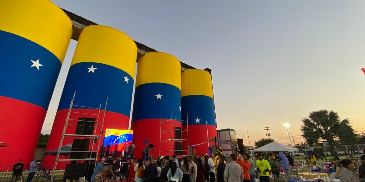 Celebran 90 aniversario de El Tigre con amanecer llanero en parque La Bandera