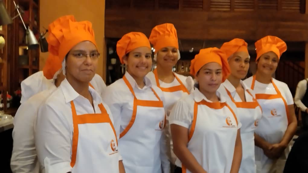 ONG «Trabajo y persona» apoya sueños de emprendedoras culinarias venezolanas