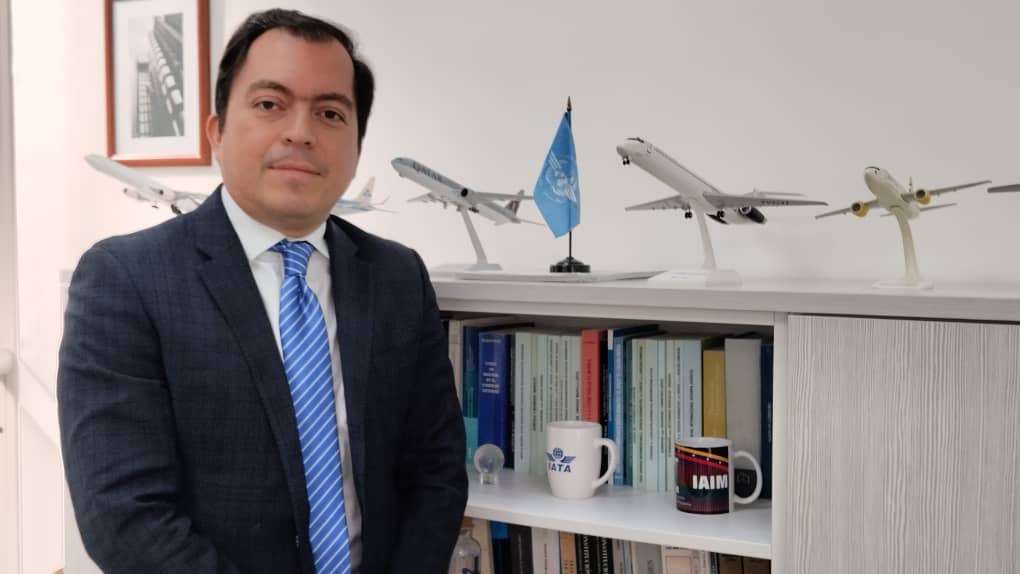 Rodolfo Ruiz, abogado aeronáutico: “las sanciones de EEUU a Venezuela deberían excluir a la aviación comercial”