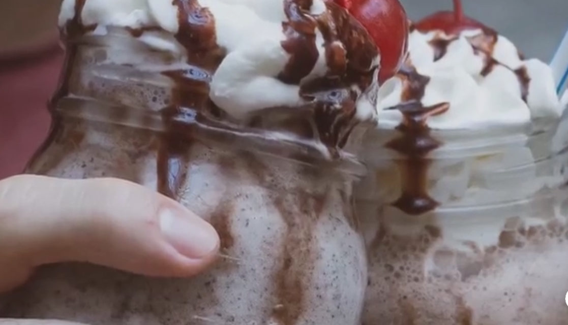 Leche con chocolate: es un maravilloso invento