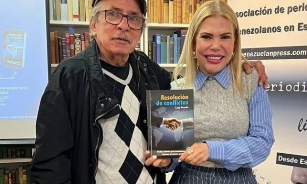 Dictan conferencia sobre Resolución de Conflictos a miembrosdel Venezuelan Press en España