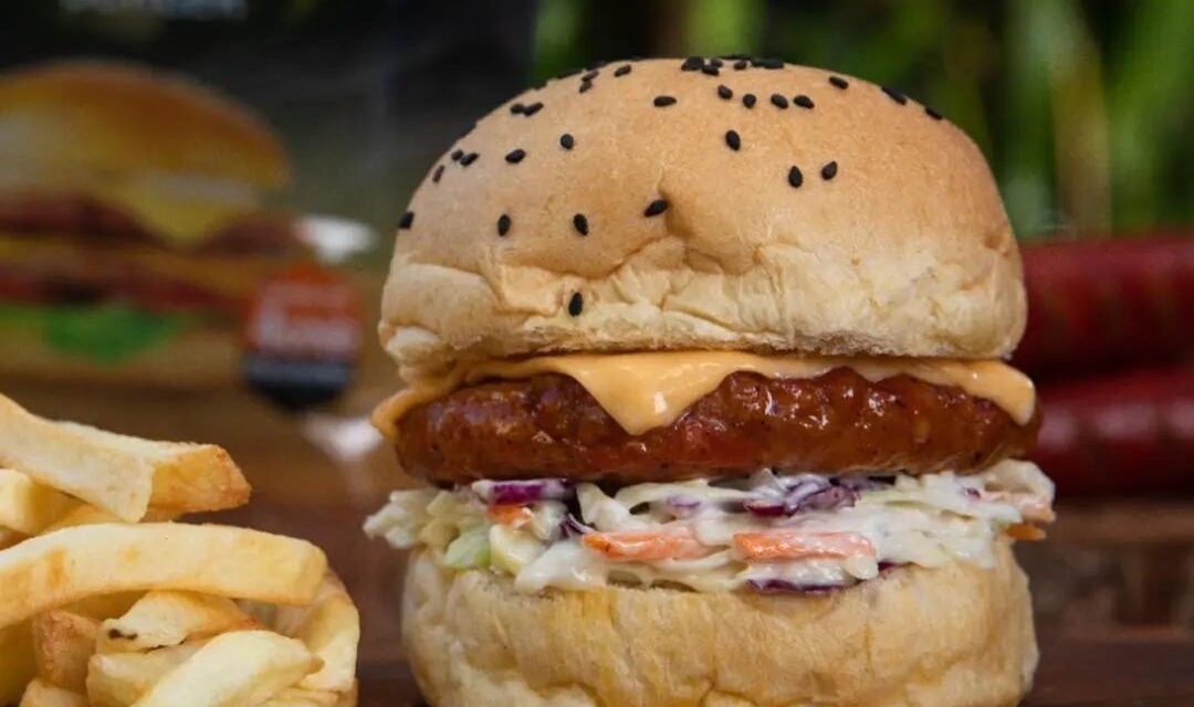 En el Día de la Hamburguesa, conoce cinco datos curiosos de las Choriburgers La Montserratina