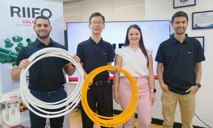 Empresa RIIFO capacitó a más de mil profesionales de la construcción en nuevas tecnologías