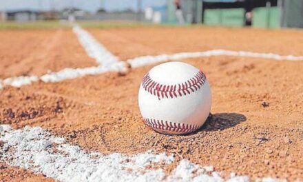 Diablito Underwood la saca de jonrón con las Ligas Menores de Béisbol