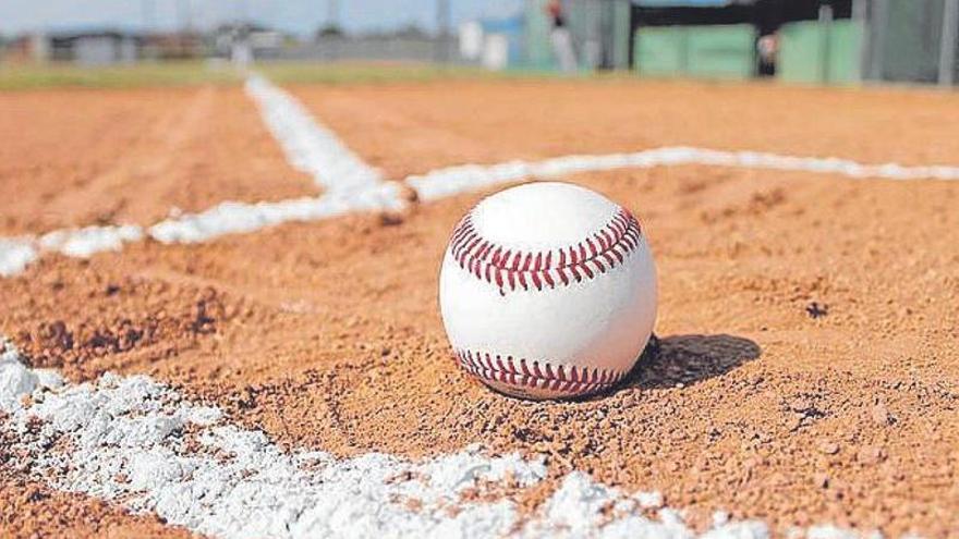 Diablito Underwood la saca de jonrón con las Ligas Menores de Béisbol