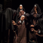 Teatro UCAB celebra sus 50 años con «Diálogos de Carmelitas»