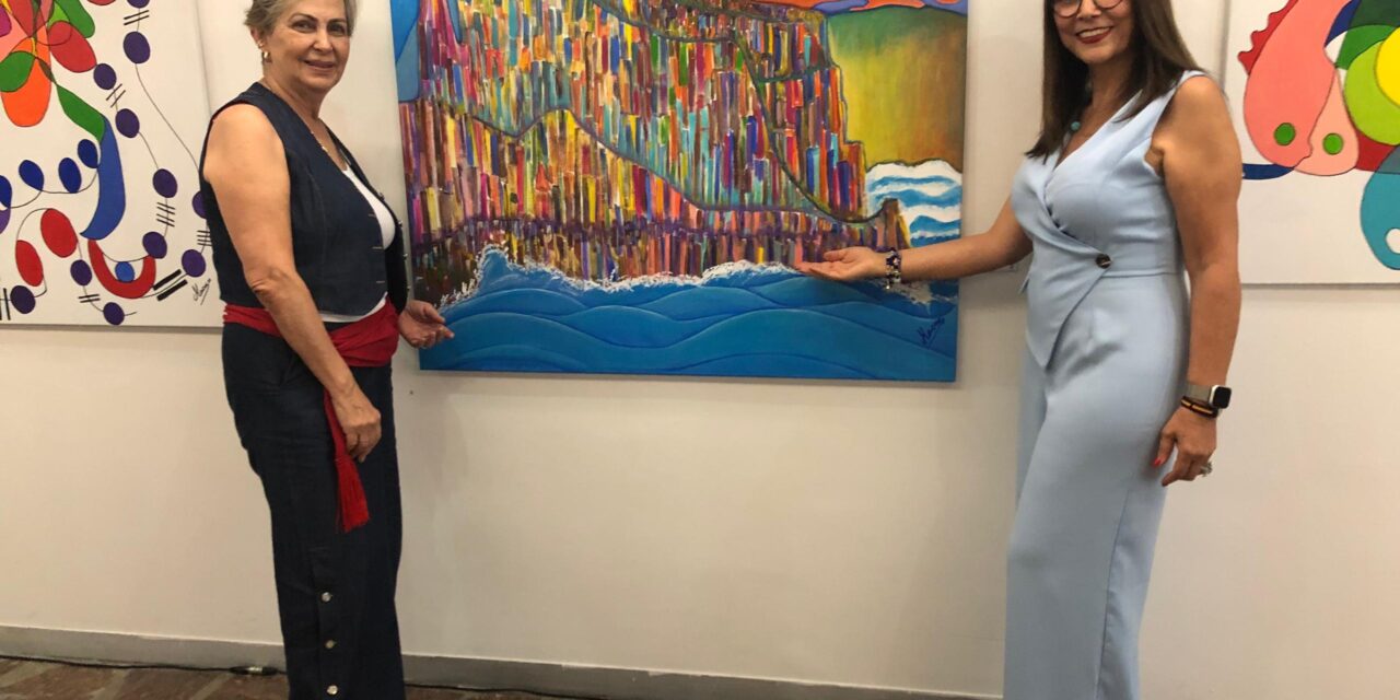 “Con las raíces en el mar”, exposición de Macu González, estarará en la delegación del Gobierno de Canarias hasta el 31 de agosto