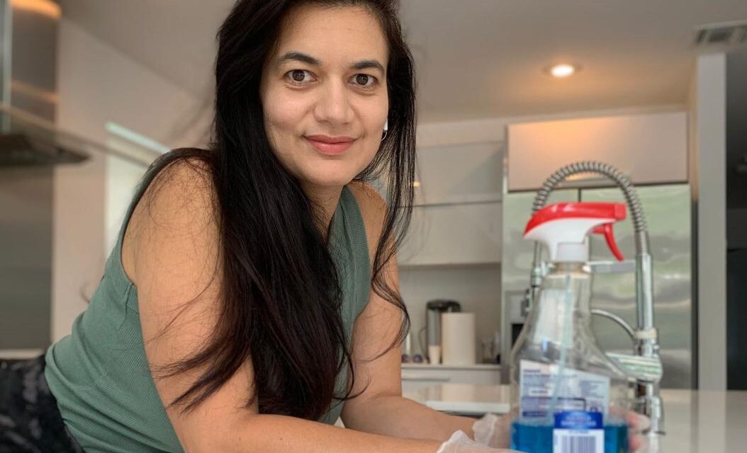 La abogada Bárbara Rodríguez: “De las leyes a las escobas”