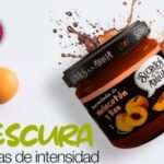 El placer inesperado de la fusión de mermelada de melocotón y ron venezolano