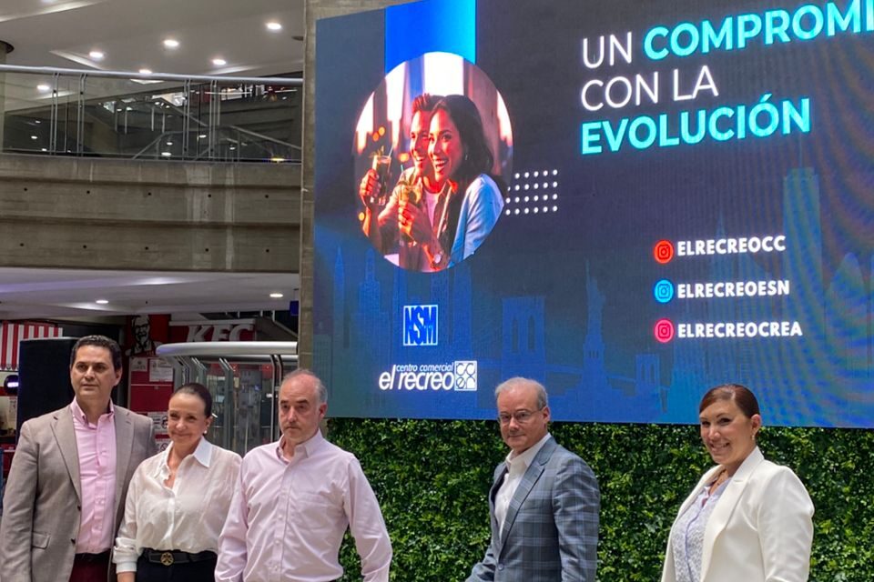 Con inversiones que superan el millón de dólares, el Centro Comercial El Recreo impulsa su transformación
